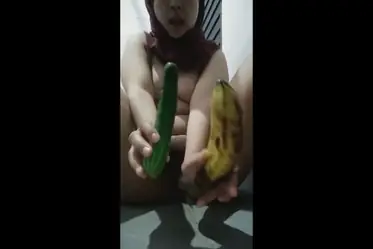 Kombinasi Buah Mainan Andalan Cewek Kost